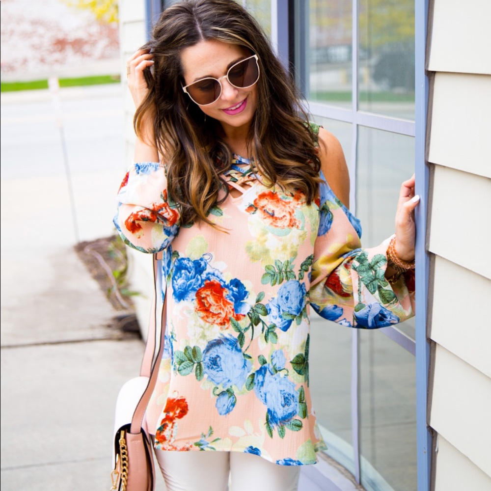 BNWT Last One Size Large Floral Print Top